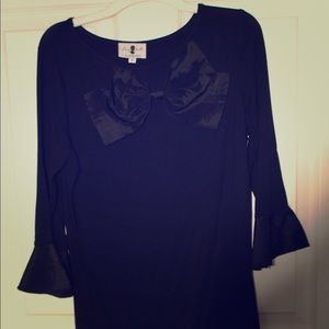 Dainty jewels black bow top